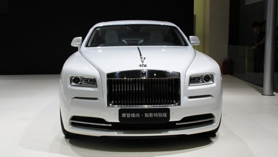 Rolls-Royce Production by Hand in England