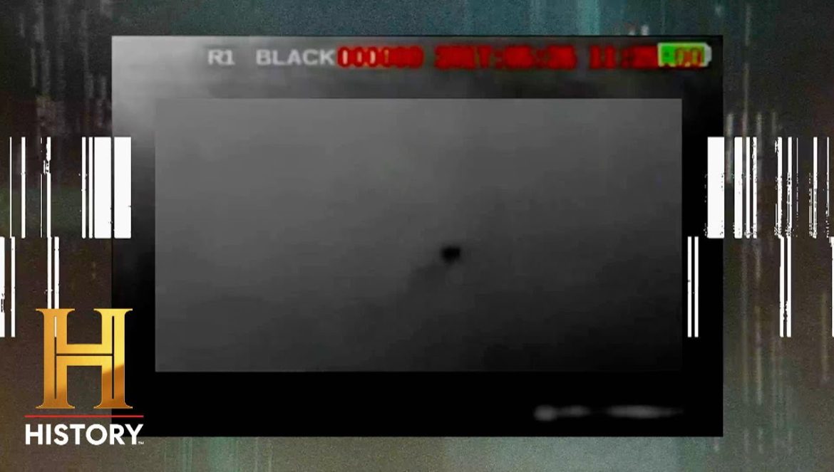 UFO HOVERS OVER OKLAHOMA HOME “I Hope I Don’t Get Taken!” | 01-17-2023