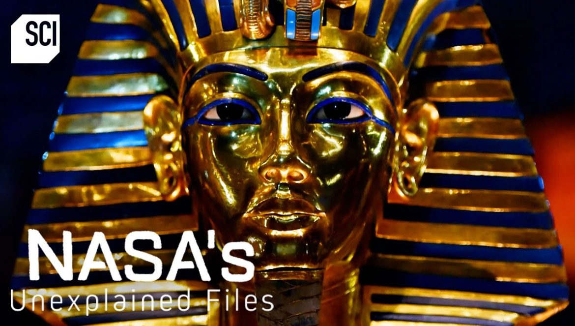 Neil Armstong Contacts Aliens on THE MOON?04-07-2023