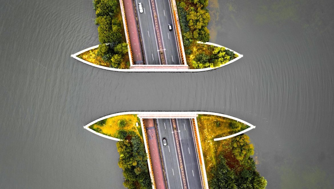 2025 01 Dutch water supply network Youtube….01-21-2025